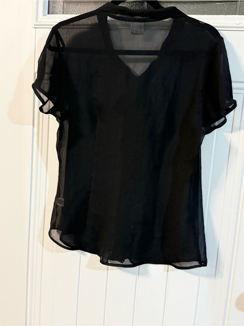 Sheer Black Bow-Tie Short Sleeve Blouse - Picture 5 of 5